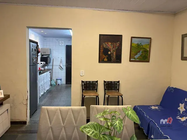 Casa com 308m² 3 quartos e 2 banheiros, à venda, no bairro Mosela em Petrópolis