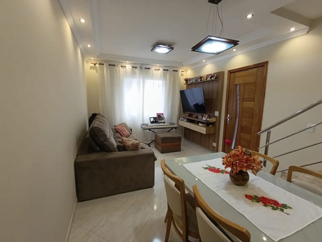 Casa com 110m² 2 quartos e 2 banheiros, à venda, no bairro Sítio das Paineiras/California em Barueri