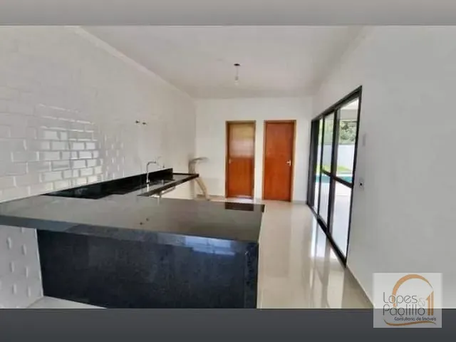 Casa com 512m² 3 quartos e 3 banheiros, à venda, no bairro Residencial Boa Vista em Atibaia