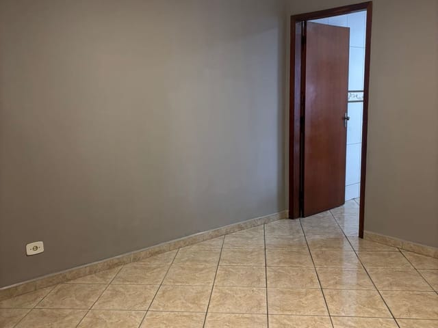 Casa com 168m² 3 quartos e 2 banheiros, à venda, no bairro Jardim das Belezas em Carapicuíba