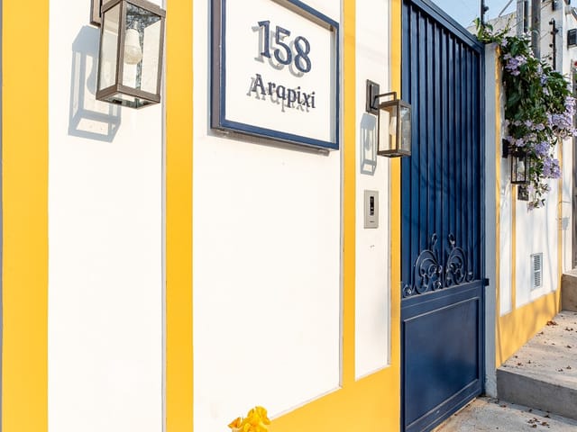 Casa com 450m² 4 quartos e 6 banheiros, à venda, no bairro Chácara Monte Alegre em São Paulo