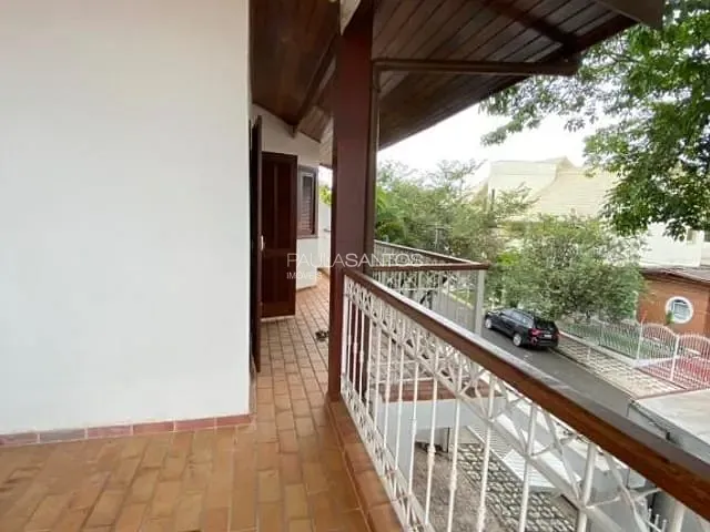 Casa com 363m² 6 quartos e 6 banheiros, à venda, no bairro Jardim Santa Rosália em Sorocaba