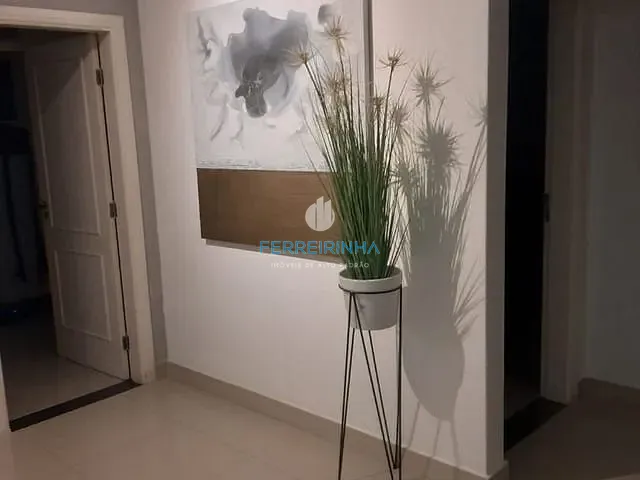 Casa com 360m² 4 quartos e 4 banheiros, à venda, no bairro Jardim das Colinas em São José dos Campos