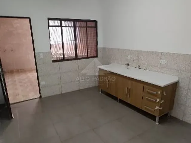 Casa com 100m² 2 quartos e 1 banheiro, para alugar, no bairro Jardim Anchieta em Mauá