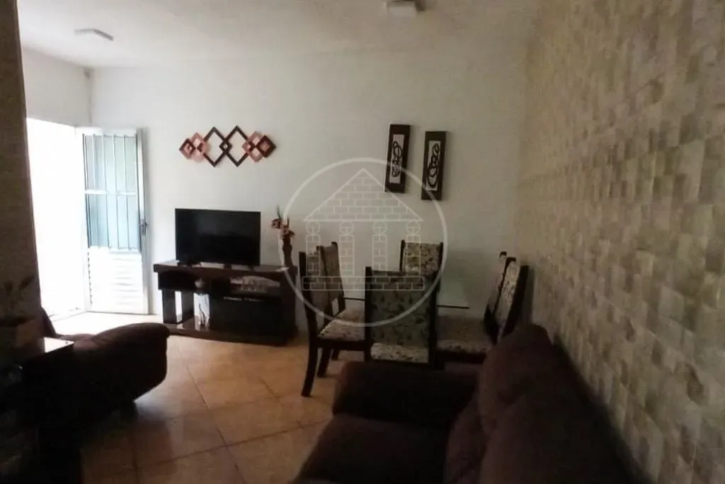 Casa, 2 quartos, 240 m² - Foto 2