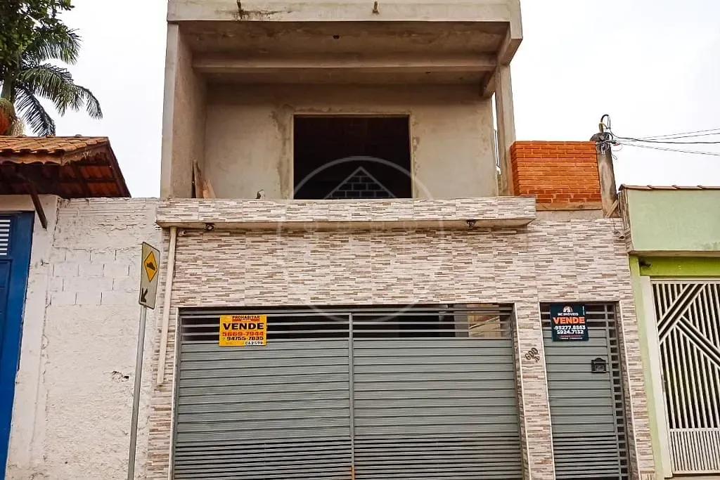 Casa, 2 quartos, 240 m² - Foto 1