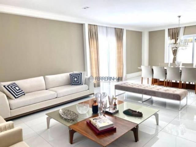 Casa com 843m² 3 quartos e 4 banheiros, à venda, no bairro Condomínio Reserva do Paratehy em São José dos Campos