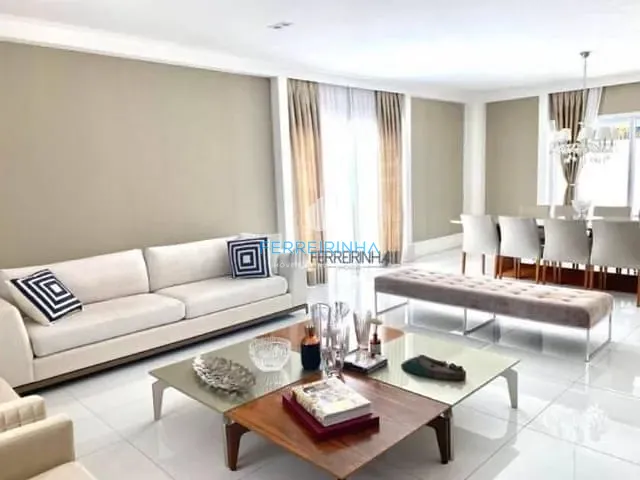 Casa com 843m² 3 quartos e 4 banheiros, à venda, no bairro Condomínio Reserva do Paratehy em São José dos Campos