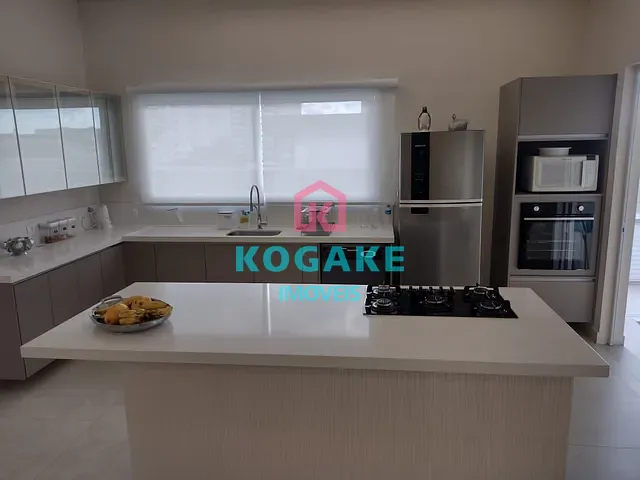 Casa com 600m² 3 quartos e 4 banheiros, à venda, no bairro Urbanova em São José dos Campos
