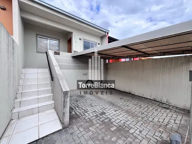 Casa com 60m² 2 quartos e 1 banheiro, para alugar, no bairro Nova Rússia em Ponta Grossa