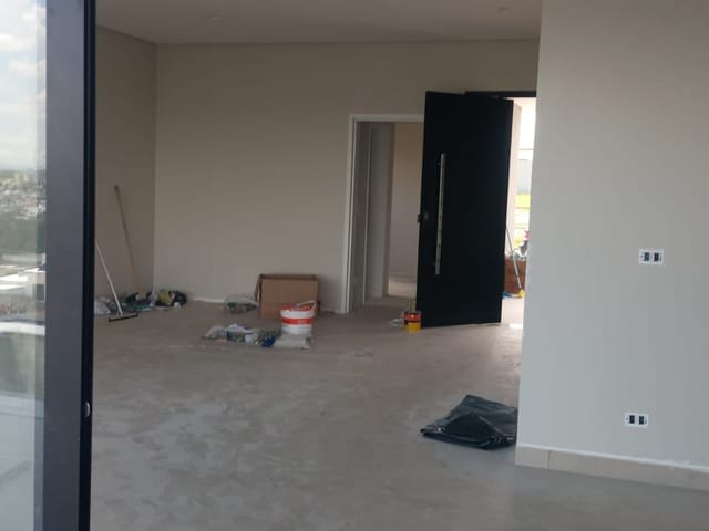 Casa 3 quartos e 2 banheiros, à venda, no bairro Urbanova em São José dos Campos