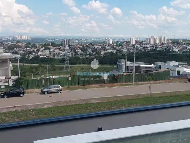 Casa 3 quartos e 2 banheiros, à venda, no bairro Urbanova em São José dos Campos