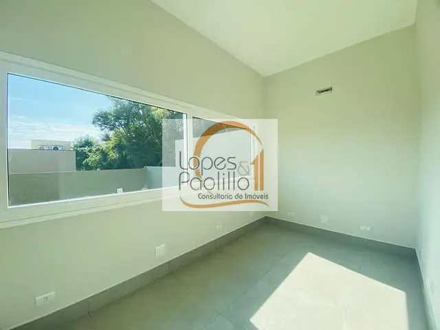 Casa com 379m² 3 quartos e 4 banheiros, à venda, no bairro Vila Santista em Atibaia