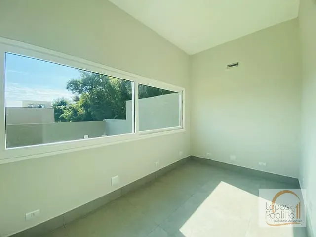 Casa com 379m² 3 quartos e 4 banheiros, à venda, no bairro Vila Santista em Atibaia