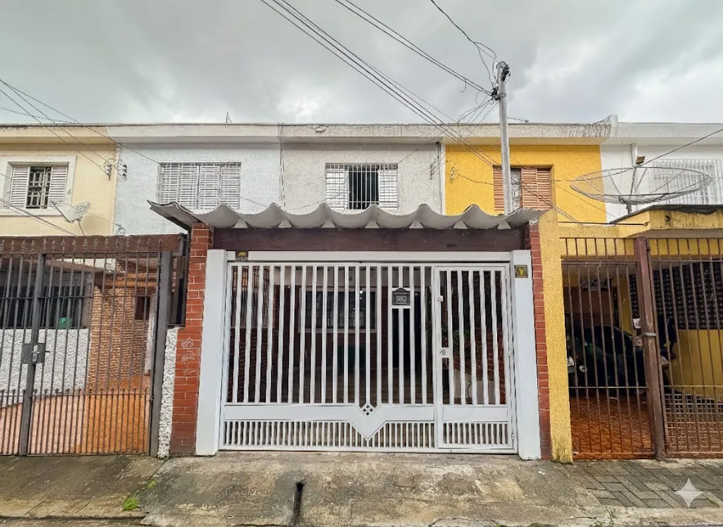 Casa para venda em Parque Residencial da Lapa com 3 quartos, 148m²