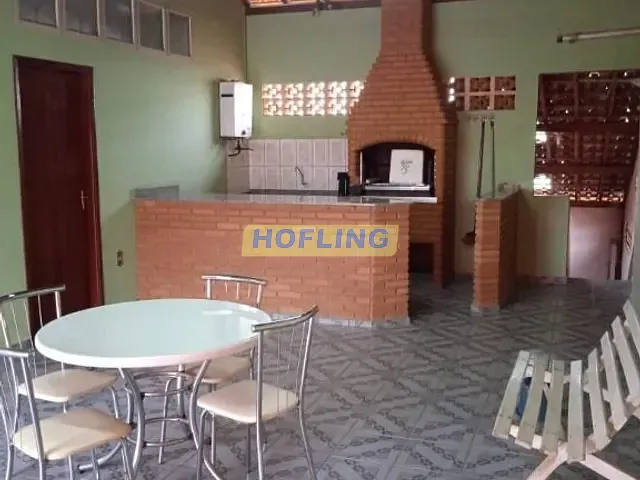 Casa com 285m² 6 quartos e 5 banheiros, à venda, no bairro Vila Elizabeth (BNH) em Rio Claro