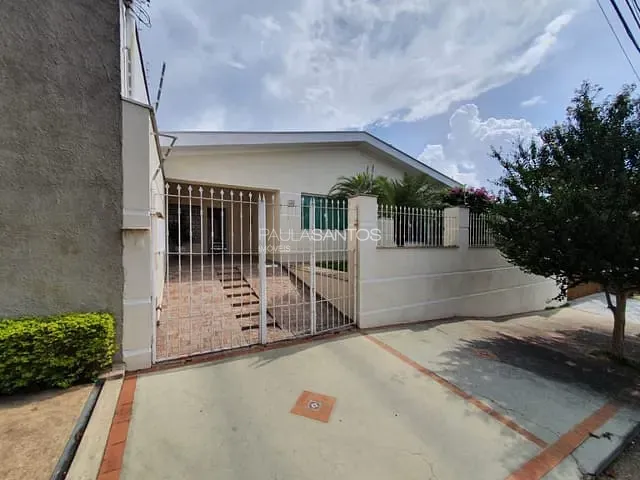 Casa com 300m² 3 quartos e 2 banheiros, à venda, no bairro Jardim Embaixador em Sorocaba