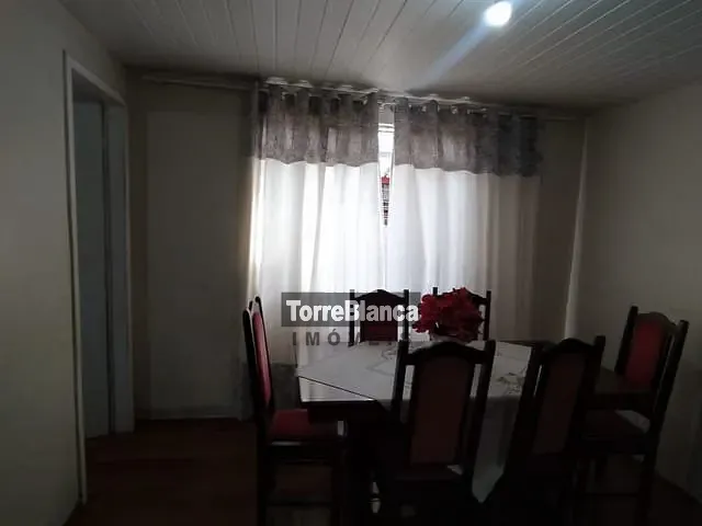 Casa com 275m² 3 quartos e 1 banheiro, à venda, no bairro Neves em Ponta Grossa