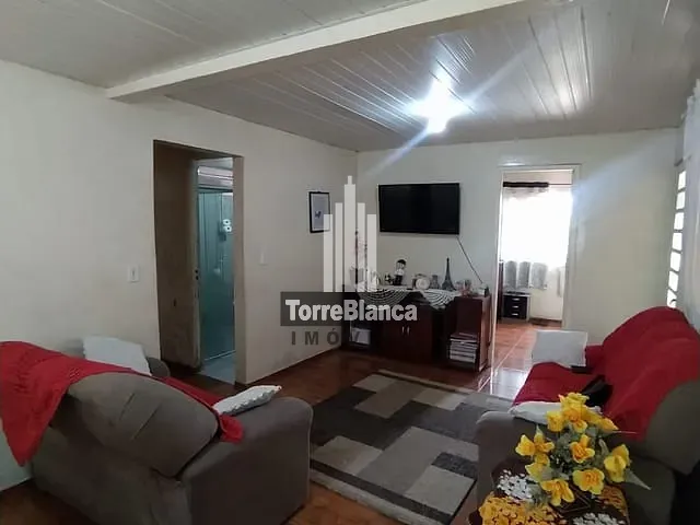 Casa com 275m² 3 quartos e 1 banheiro, à venda, no bairro Neves em Ponta Grossa
