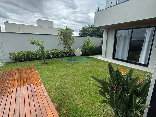 Casa 3 quartos e 3 banheiros, à venda, no bairro Urbanova em São José dos Campos