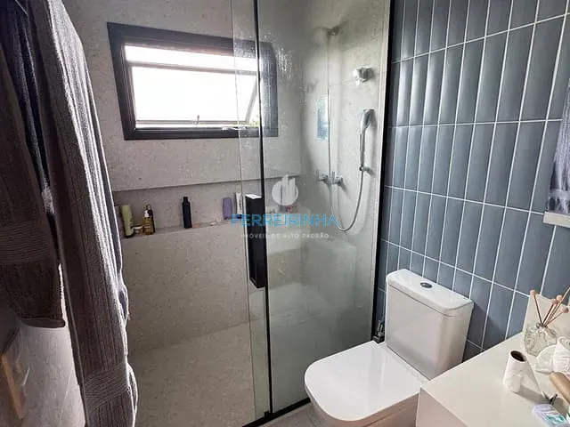 Casa 3 quartos e 3 banheiros, à venda, no bairro Urbanova em São José dos Campos