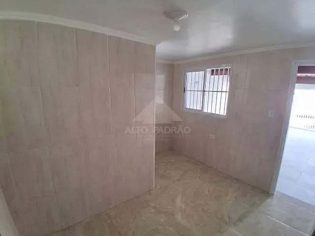 Casa 4 quartos e 4 banheiros, à venda, no bairro Vila Assis Brasil em Mauá