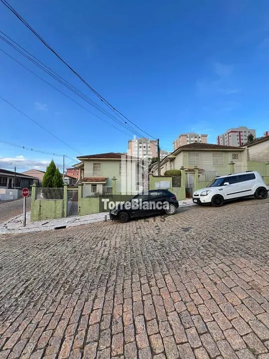 Casa, 4 quartos, 244 m² - Foto 1