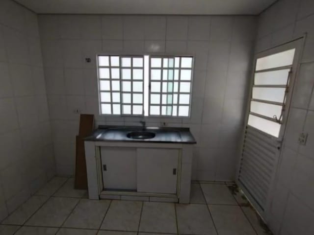 Casa com 49m² 1 quarto e 1 banheiro, à venda, no bairro Vila Osasco em Osasco