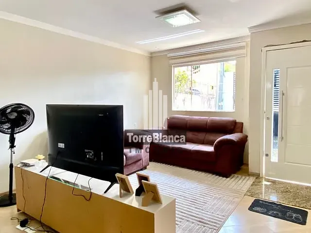 Casa com 288m² 3 quartos e 2 banheiros, à venda, no bairro Contorno em Ponta Grossa