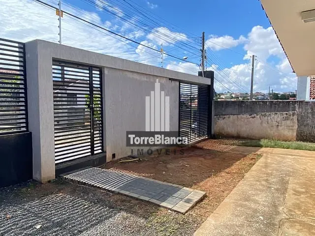Casa com 288m² 3 quartos e 2 banheiros, à venda, no bairro Contorno em Ponta Grossa