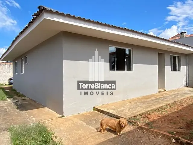 Casa com 288m² 3 quartos e 2 banheiros, à venda, no bairro Contorno em Ponta Grossa