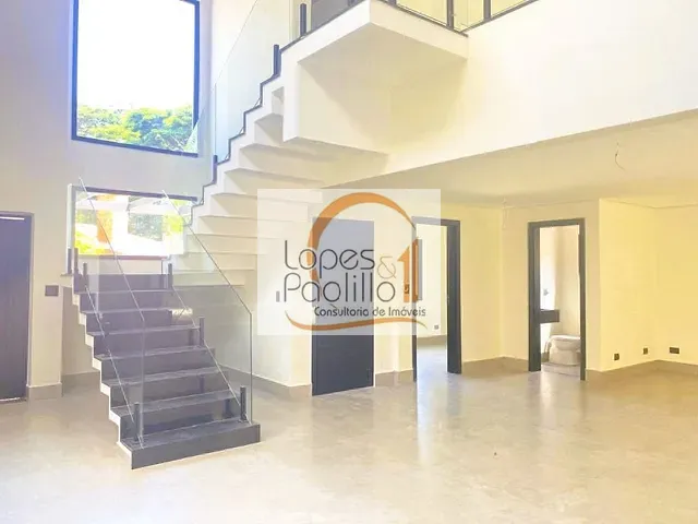 Casa com 379m² 3 quartos e 4 banheiros, à venda, no bairro Vila Santista em Atibaia