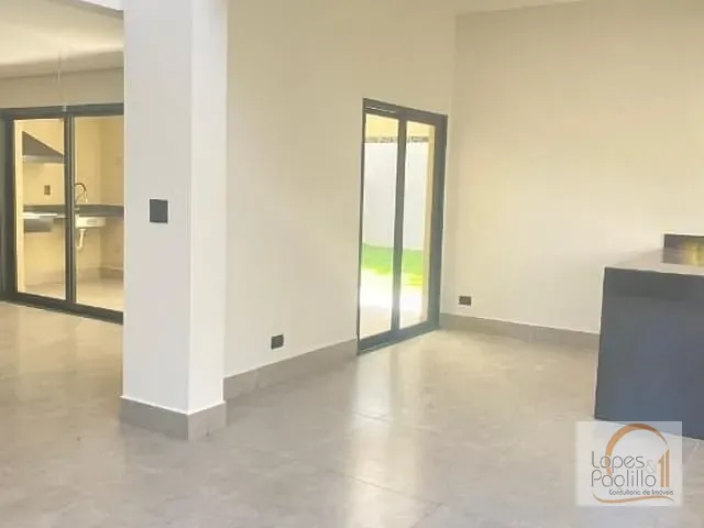 Casa com 379m² 3 quartos e 4 banheiros, à venda, no bairro Vila Santista em Atibaia