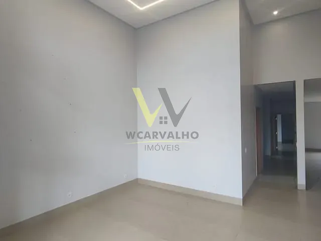 Casa com 420m² 3 quartos e 2 banheiros, à venda, no bairro Anápolis City em Anápolis