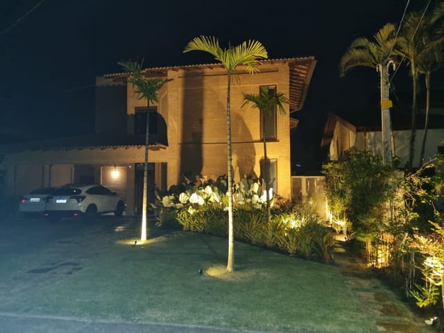 Casa 4 quartos e 3 banheiros, à venda, no bairro Condomínio Esplanada do Sol em São José dos Campos
