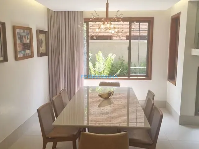 Casa 4 quartos e 3 banheiros, à venda, no bairro Condomínio Esplanada do Sol em São José dos Campos