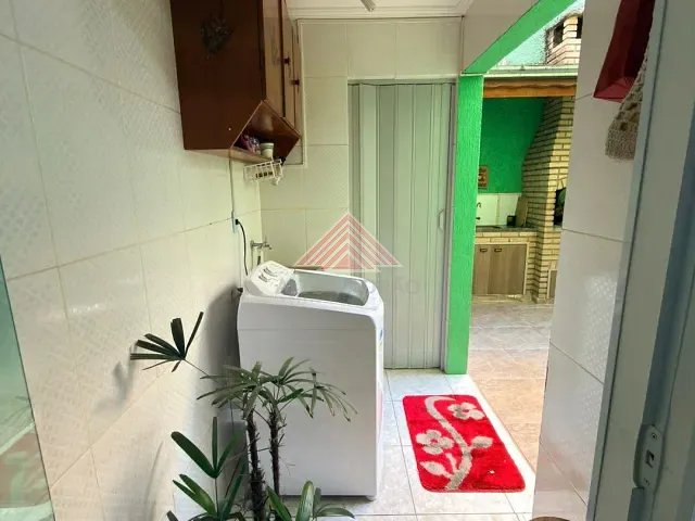 Casa com 462m² 2 quartos e 1 banheiro, à venda, no bairro Jardim Mauá em Mauá