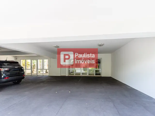 Casa com 900m² 4 quartos e 8 banheiros, à venda, no bairro Fazenda Morumbi em São Paulo