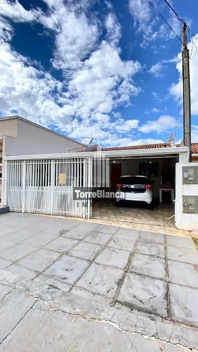 Casa, 2 quartos, 40 m² - Foto 1
