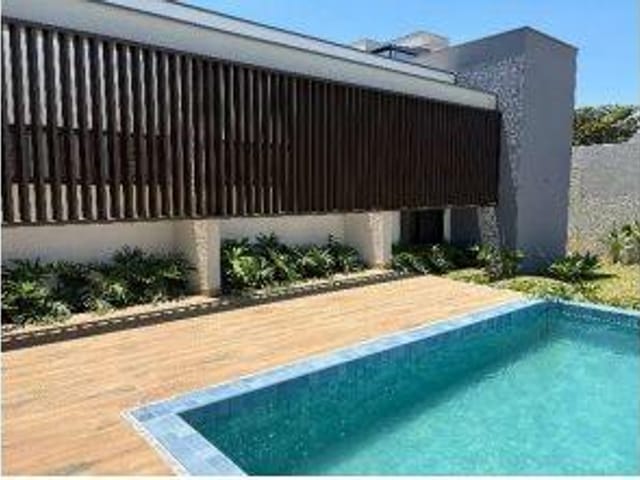 Casa com 600m² 3 quartos e 4 banheiros, à venda, no bairro Condomínio Residencial Colinas do Paratehy em São José dos Campos