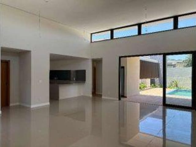 Casa com 600m² 3 quartos e 4 banheiros, à venda, no bairro Condomínio Residencial Colinas do Paratehy em São José dos Campos