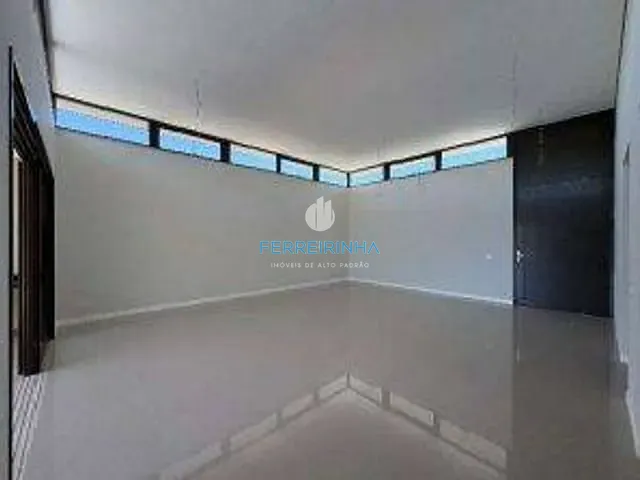 Casa com 600m² 3 quartos e 4 banheiros, à venda ou para alugar, no bairro Condomínio Residencial Colinas do Paratehy em São José dos Campos