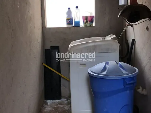 Casa 2 quartos e 2 banheiros, à venda, no bairro Alto da Boa Vista em Londrina