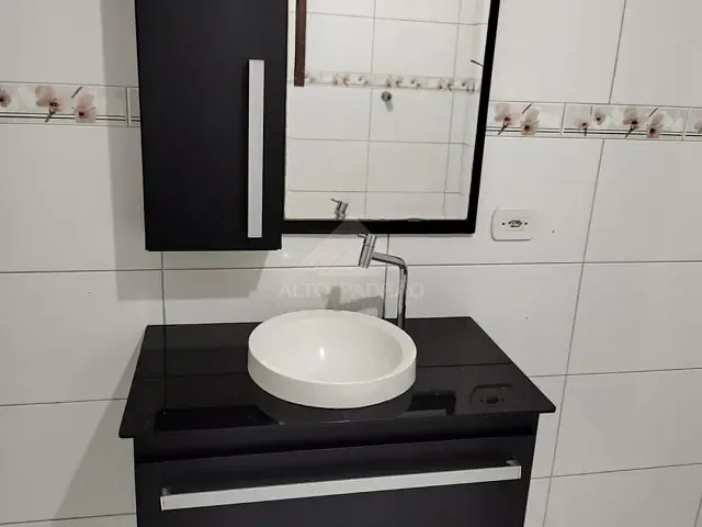 Casa 6 quartos e 4 banheiros, à venda, no bairro Jardim Estrela em Mauá