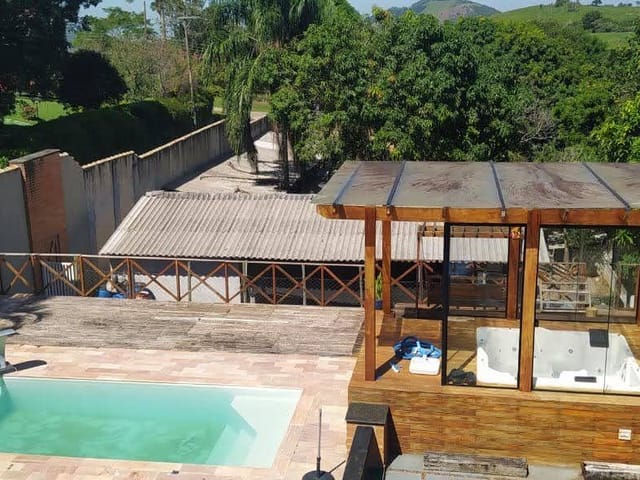 Casa com 2314m² 3 quartos e 2 banheiros, à venda, no bairro Alto do Piracuama em Pindamonhangaba