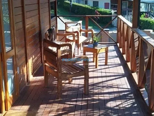 Casa com 2314m² 3 quartos e 2 banheiros, à venda, no bairro Alto do Piracuama em Pindamonhangaba