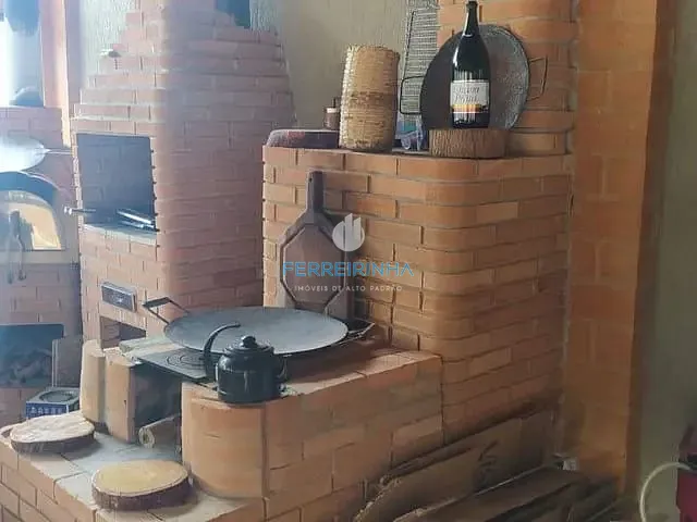Casa com 2314m² 3 quartos e 2 banheiros, à venda, no bairro Alto do Piracuama em Pindamonhangaba