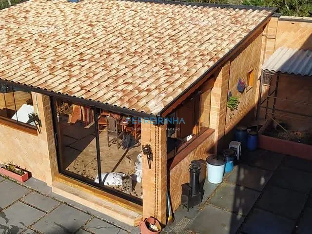 Casa com 2314m² 3 quartos e 2 banheiros, à venda, no bairro Alto do Piracuama em Pindamonhangaba