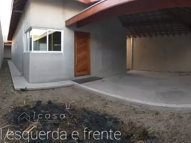 Casa com 250m² 2 quartos e 3 banheiros, à venda, no bairro Villa Branca em Jacareí