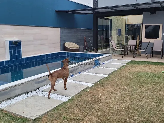 Casa com 350m² 3 quartos e 4 banheiros, à venda, no bairro Jardim Jacinto em Jacareí